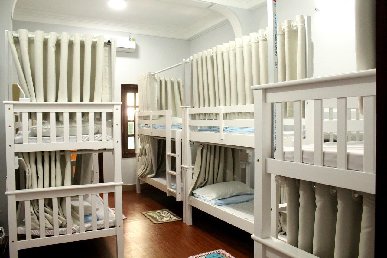 The Roost Hostel Ho Chi Minh City Exterior photo