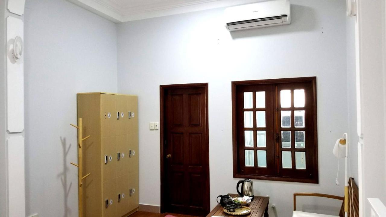 The Roost Hostel Ho Chi Minh City Exterior photo